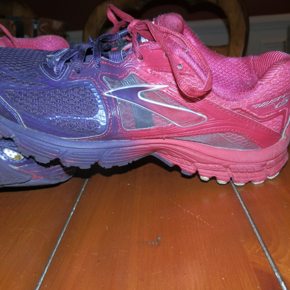 Brooks Ravenna 5 running shoe